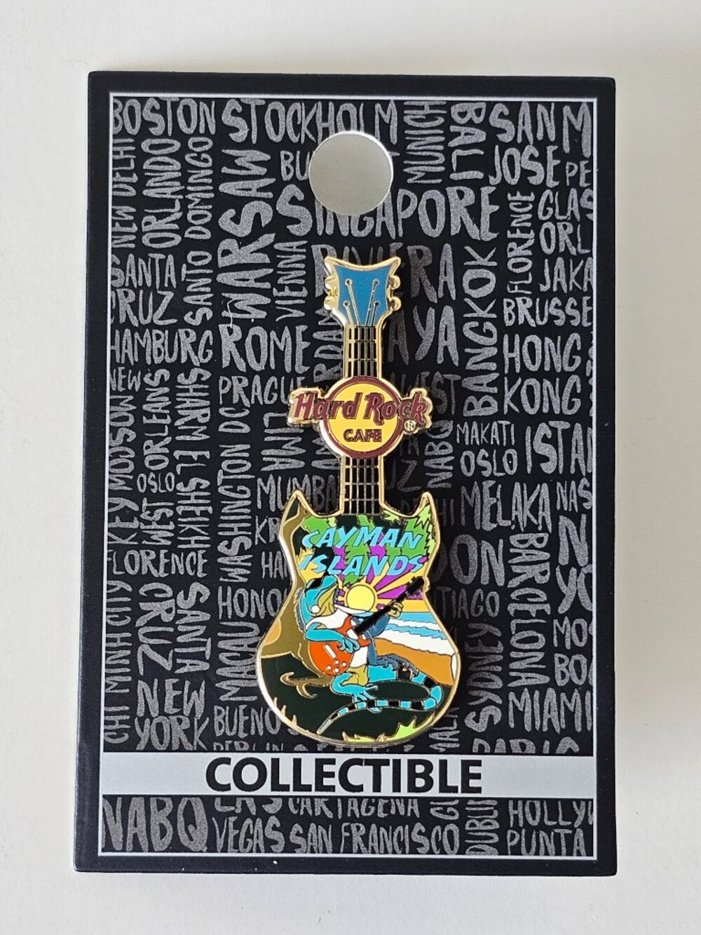 NIB Hard Rock Cafe Pin Cayman Islands Collectible Guitar Permanently Closed